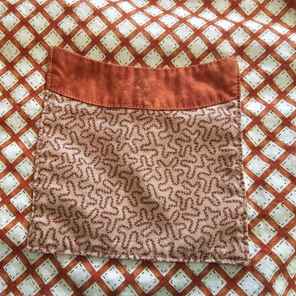 Handmade Reversible Apron - Picture 4 of 5
